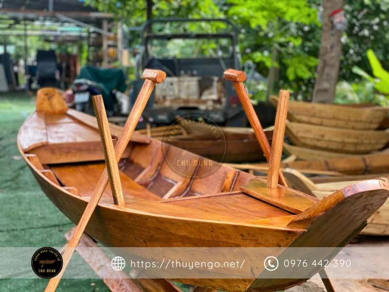 Thuyền gỗ Thuyền gỗ
